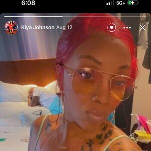 Meet your Posher, Shakiya